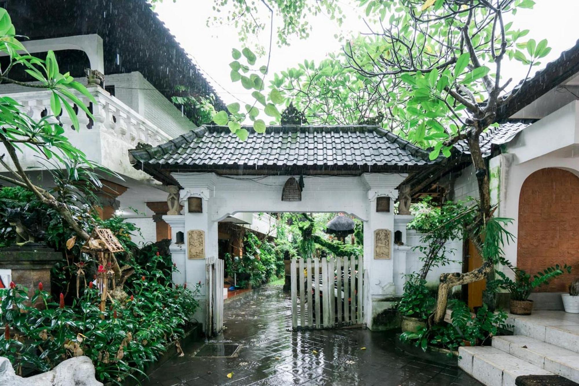 新阿南达海滩酒店 サヌール 外观 照片